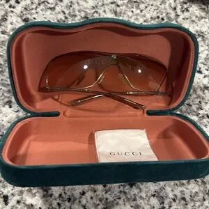 Gucci | Accessories | Gucci Unisex Vintage Brown Sunglasses  display picture 1